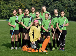Die Hockey-Mädchen vom TuS Germania Hackenbroich sind Bezirksmeister